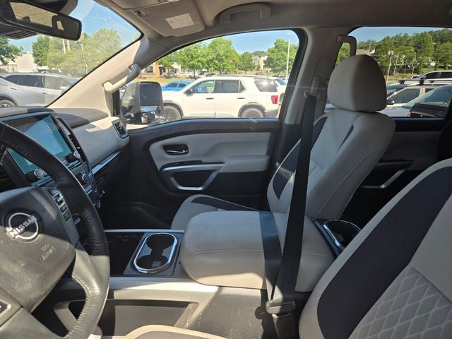 2024 Nissan Titan SV