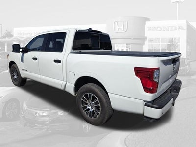2024 Nissan Titan SV