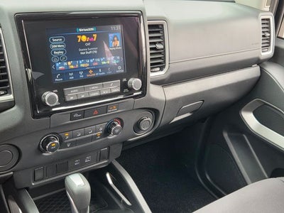 2024 Nissan Frontier SV