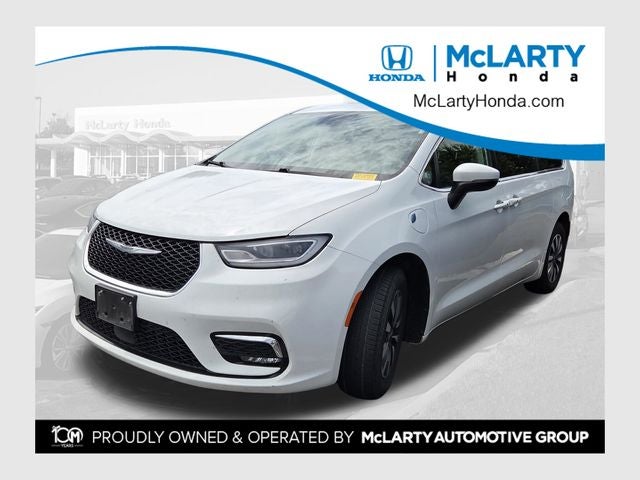 2023 Chrysler Pacifica Hybrid Touring L