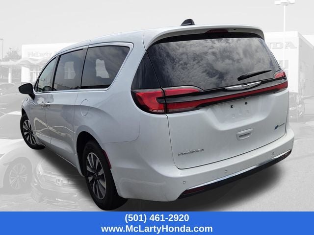 2023 Chrysler Pacifica Hybrid Touring L