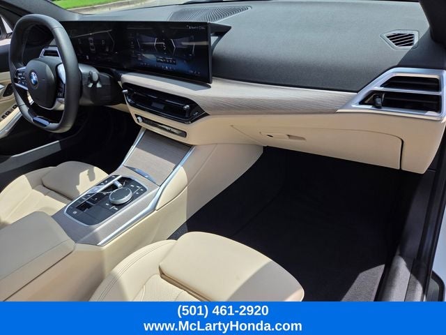 2025 BMW 3 Series 330i xDrive
