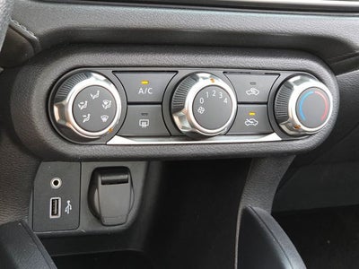 2023 Nissan Versa 1.6 S