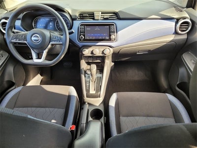 2023 Nissan Versa 1.6 SV