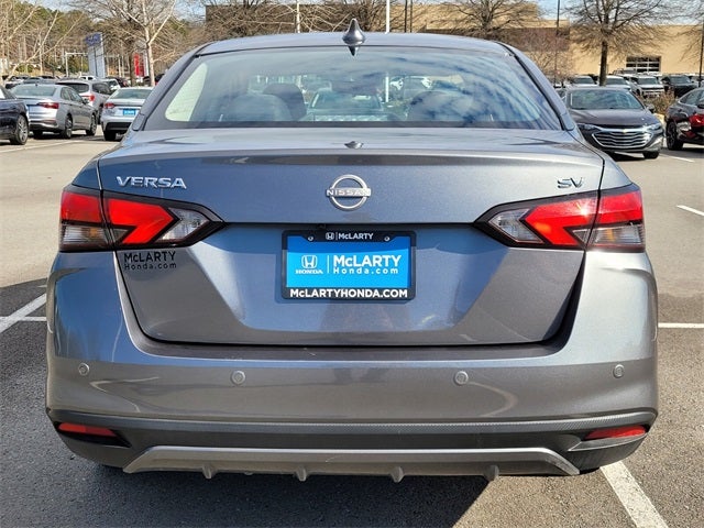 2023 Nissan Versa 1.6 SV