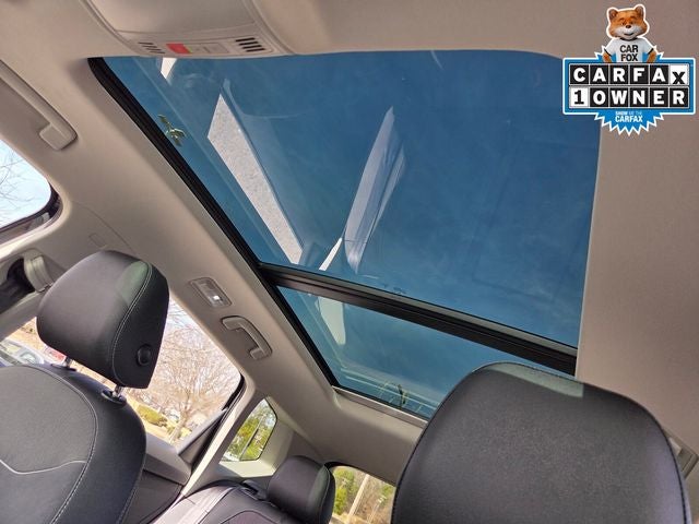 2025 Volkswagen Taos 1.5T SE Black