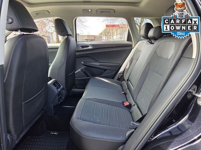 2025 Volkswagen Taos 1.5T SE Black