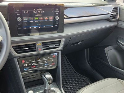 2025 Volkswagen Taos 1.5T SE Black