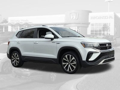 2024 Volkswagen Taos 1.5T SE