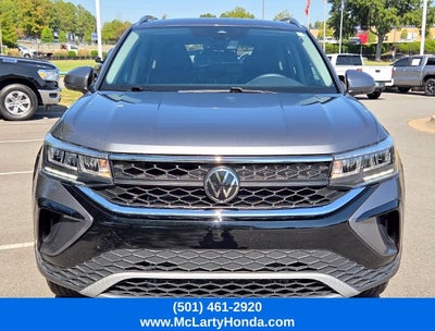 2024 Volkswagen Taos 1.5T SE