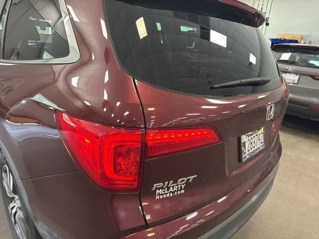 2018 Honda Pilot EX-L w/Rear Entertainment System