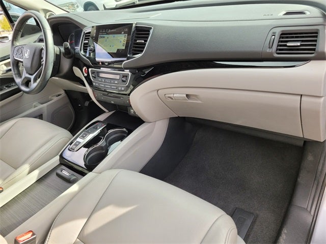 2021 Honda Pilot Touring 7 Passenger