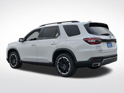 2026 Honda Pilot Touring Blackout