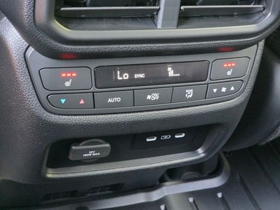 2026 Honda Ridgeline Black Edition Two-Tone