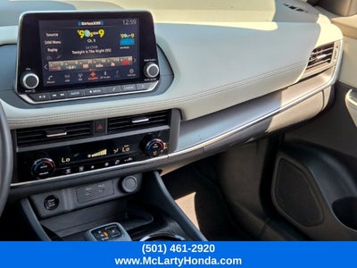 2025 Nissan Rogue SV