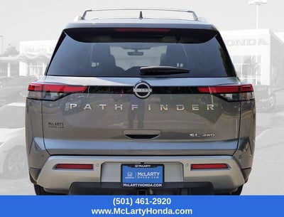 2023 Nissan Pathfinder SL