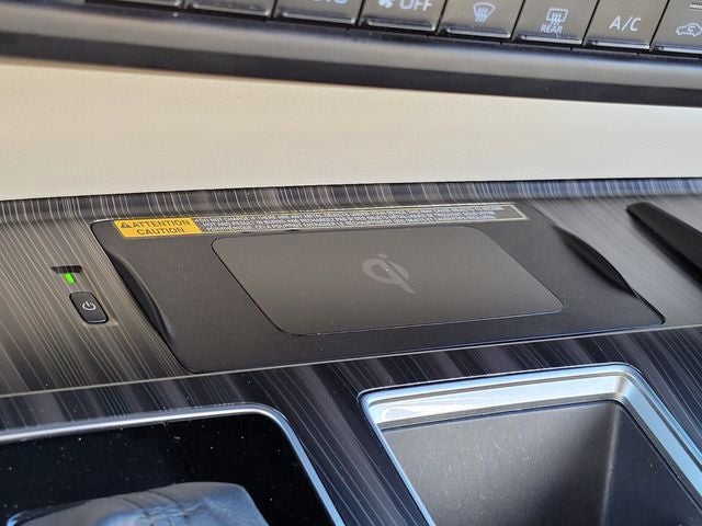 2022 Toyota Sienna Platinum 7 Passenger