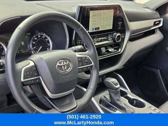 2025 Toyota Highlander XLE