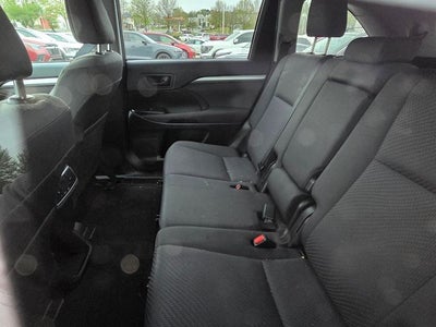 2019 Toyota Highlander LE
