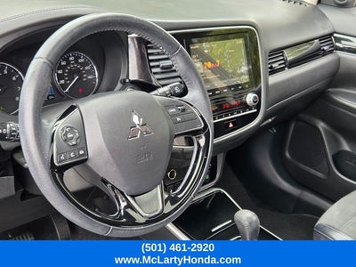 2020 Mitsubishi Outlander SE