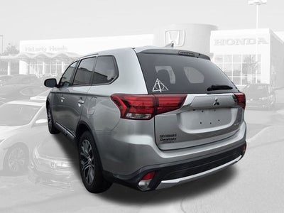 2018 Mitsubishi Outlander SE