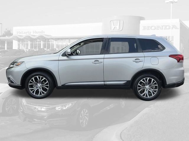 2018 Mitsubishi Outlander SE