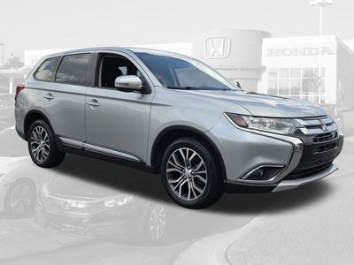 2018 Mitsubishi Outlander SE
