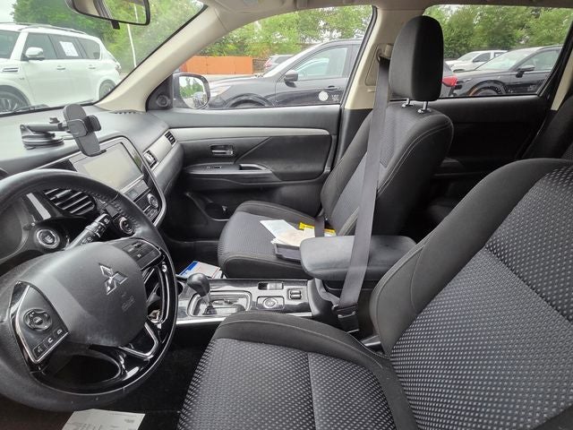 2018 Mitsubishi Outlander SE