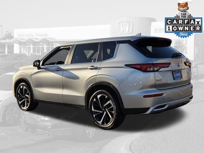 2024 Mitsubishi Outlander SE