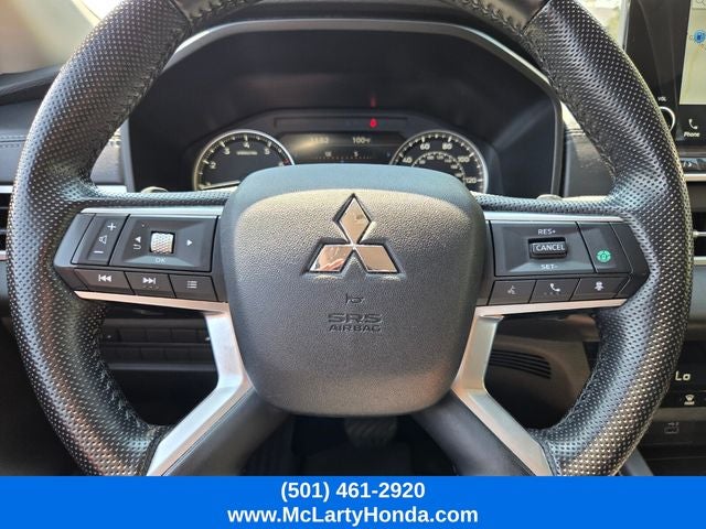 2024 Mitsubishi Outlander SE