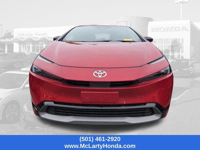 2025 Toyota Prius XLE