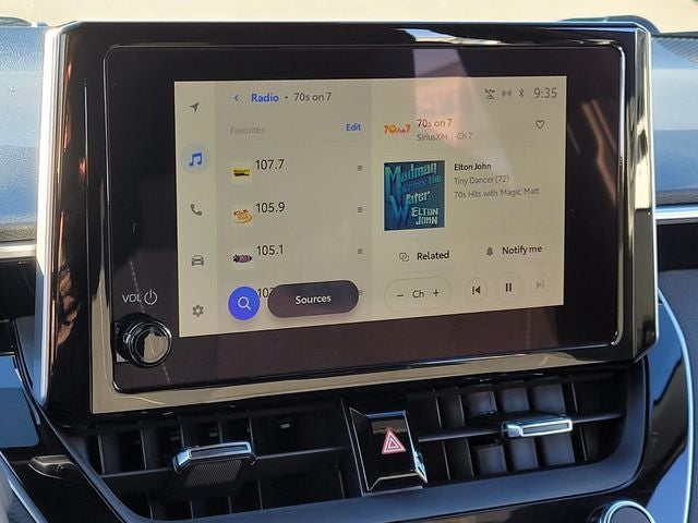 2024 Toyota Corolla Hatchback SE