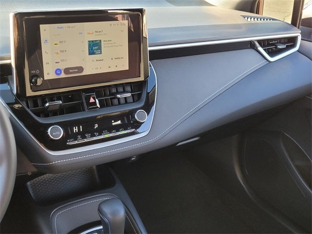 2024 Toyota Corolla Hatchback SE