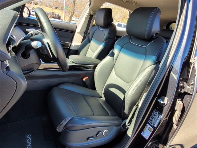 2025 Genesis GV70 2.5T