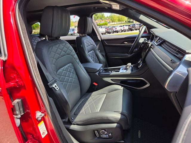 2022 Jaguar F-PACE P250 S