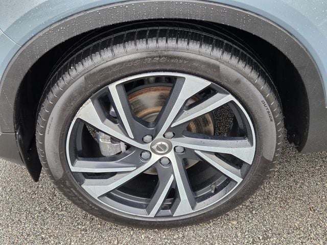 2020 Volvo XC40 R-Design