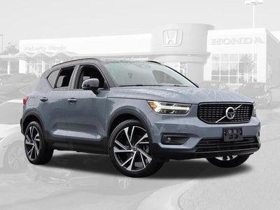 2020 Volvo XC40 R-Design
