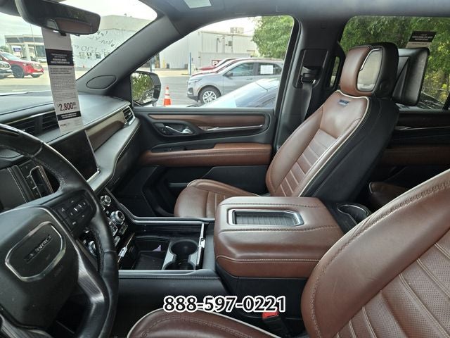 2023 GMC Yukon XL Denali Ultimate