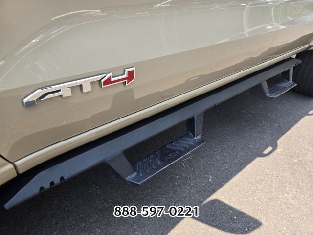 2024 GMC Canyon AT4