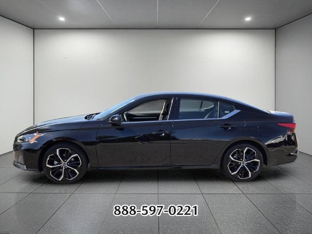 2025 Nissan Altima 2.5 SR