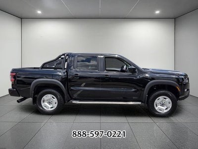 2024 Nissan Frontier SV