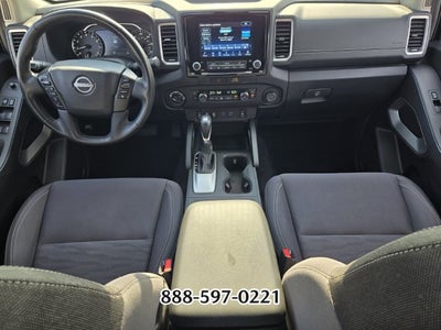 2022 Nissan Frontier SV