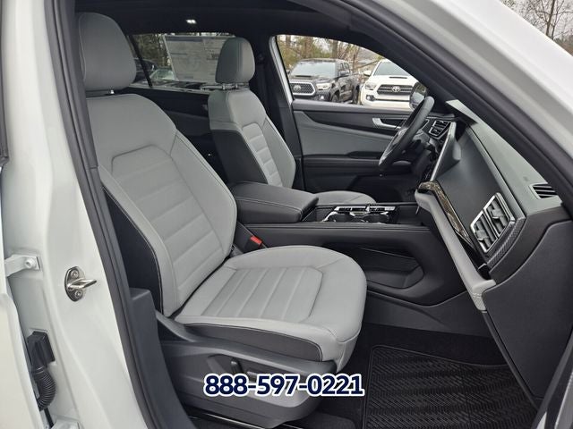 2026 Volkswagen Atlas Cross Sport 2.0T SEL R-Line Black
