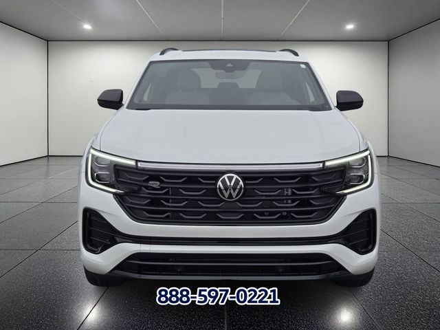 2026 Volkswagen Atlas Cross Sport 2.0T SEL R-Line Black