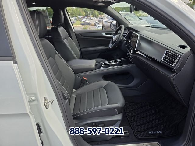 2026 Volkswagen Atlas Cross Sport SEL R-Line Black