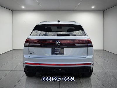 2026 Volkswagen Atlas Cross Sport SEL R-Line Black