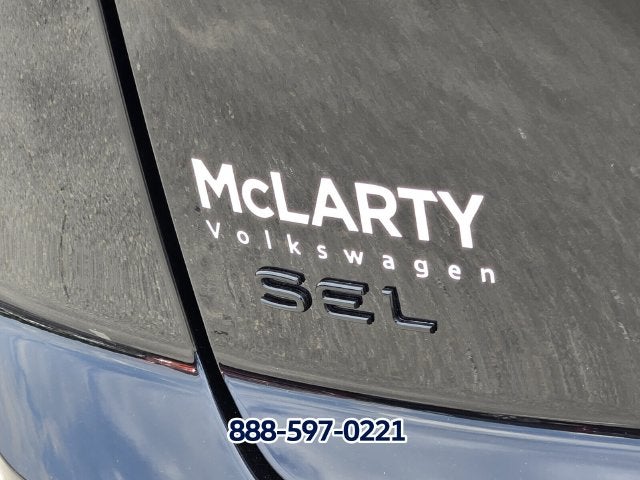 2026 Volkswagen Atlas Cross Sport SEL R-Line Black