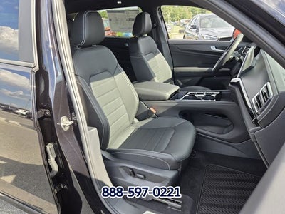2026 Volkswagen Atlas Cross Sport SEL R-Line Black