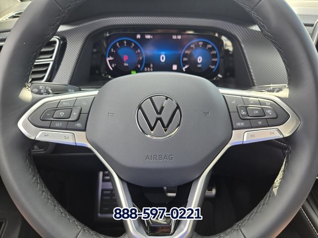 2026 Volkswagen Atlas Cross Sport SEL R-Line Black