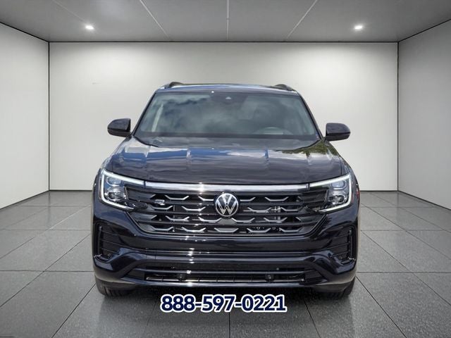 2026 Volkswagen Atlas Cross Sport SEL R-Line Black